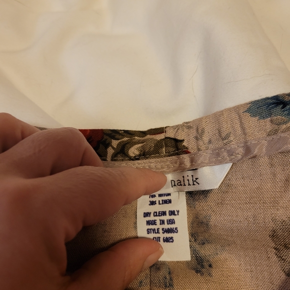 Floral Tapestry Heritage A-Line Skirt - Red and Blue Linen Sz 10 - Picture 4 of 6